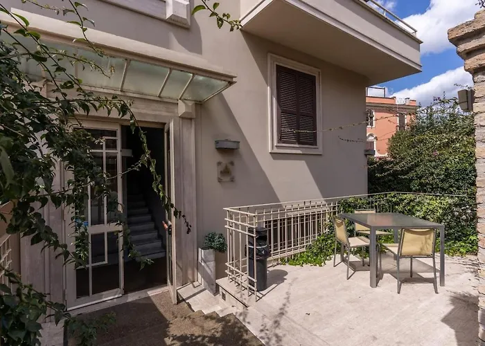 Vatican Monte Del Gallo Balcony *