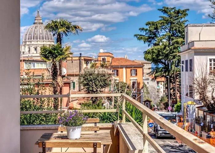 Vatican Monte Del Gallo Balcony * روما