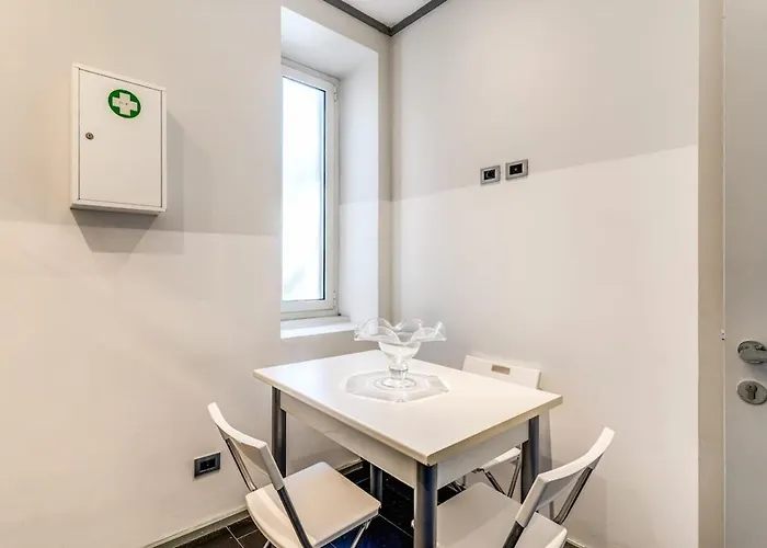 Vatican Monte Del Gallo Balcony